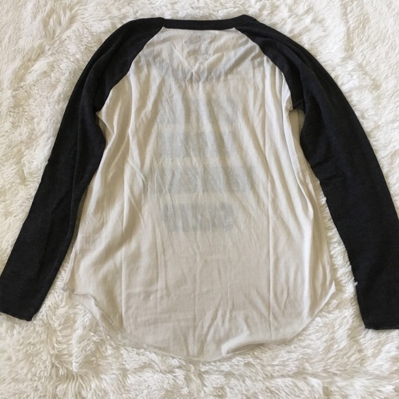 Top Femme Chaser - Taille M - Couleur Distressed Black And Grey - Manches Courtes - Neuf Avec étiquettes